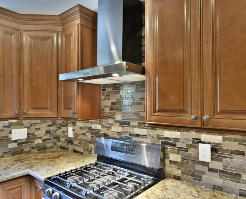 kitchen backsplash range