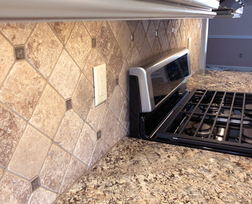 kitchen remodel backsplash countertop