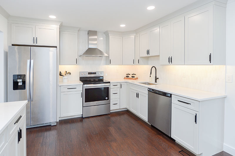 open concept kitchen layout L-shaped